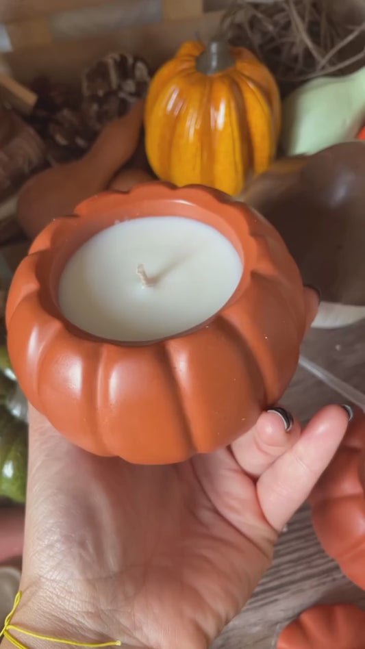 Bougie citrouille - pot fait main en Jesmonite
